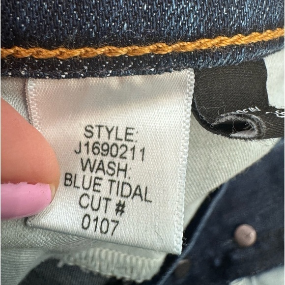 Stylish Blue Jeans with Red Stripe - Picture 7 of 10